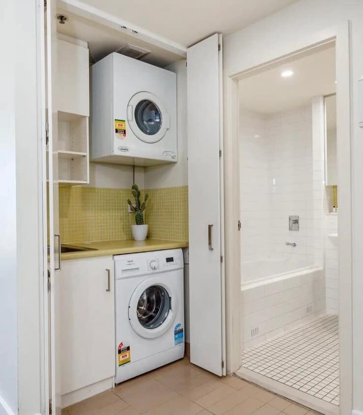 Glenelg Oasis, Pool, Gym, Spa & Sauna, Free Parking, City Views Extérieur photo